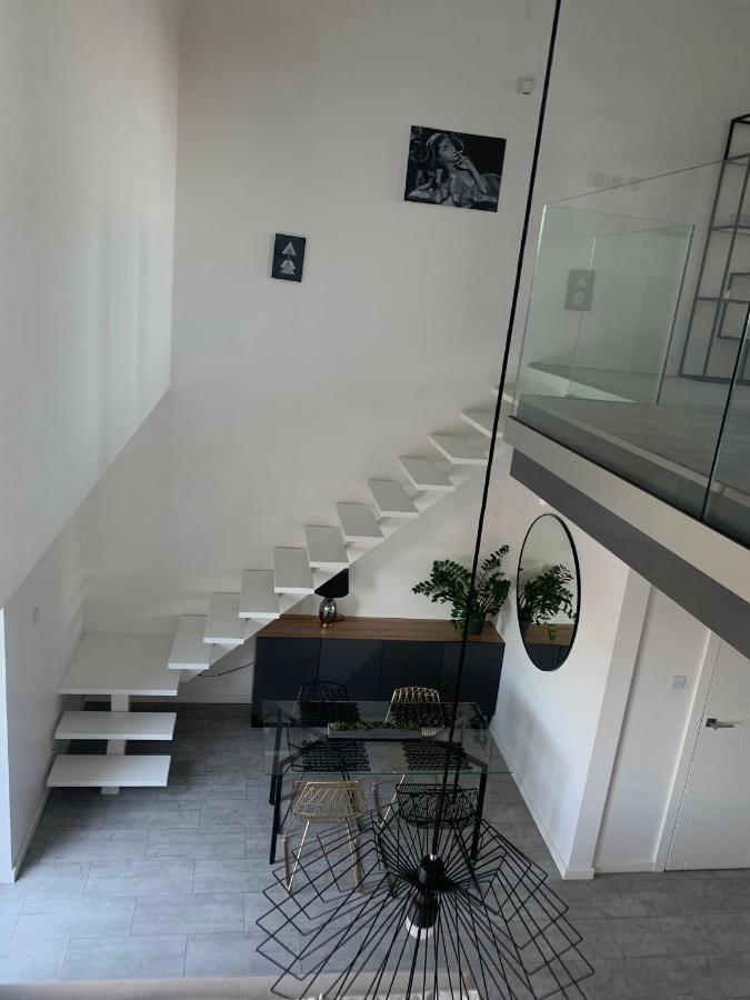 Ekskluzywny Penthouse Z Ogrodem W Centrum Lodzi Dış mekan fotoğraf
