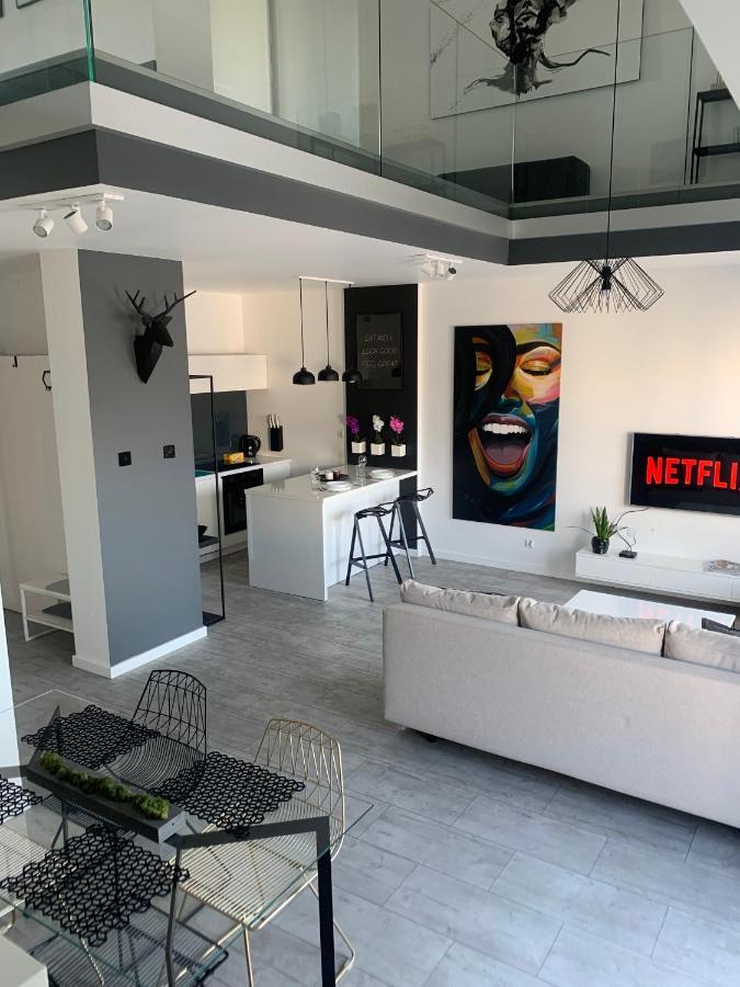 Ekskluzywny Penthouse Z Ogrodem W Centrum Lodzi Dış mekan fotoğraf