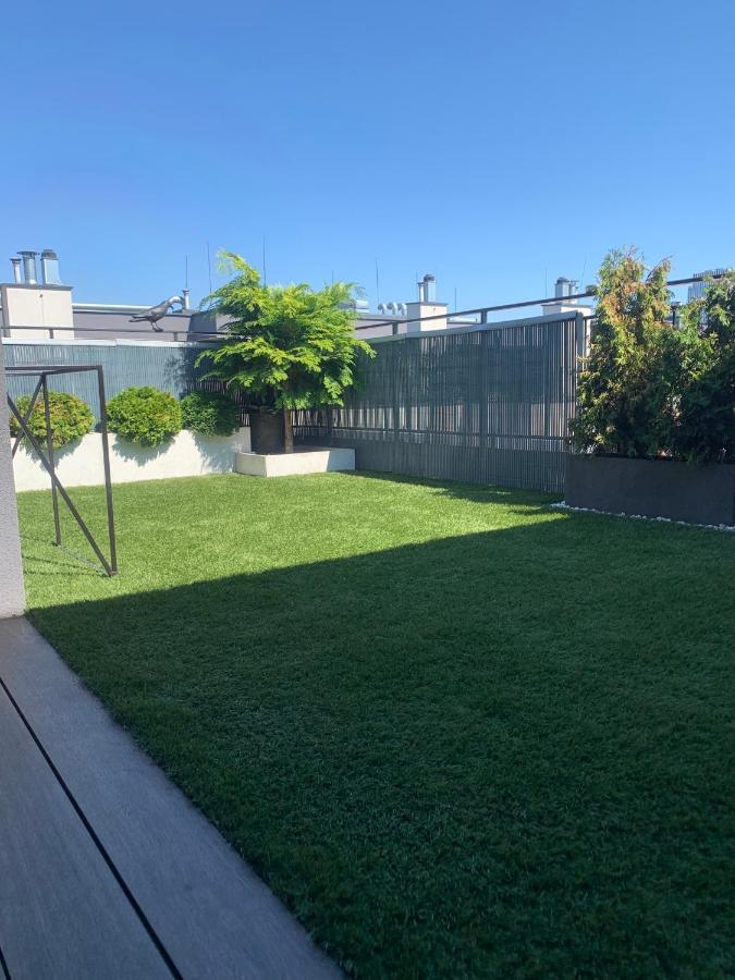 Ekskluzywny Penthouse Z Ogrodem W Centrum Lodzi Dış mekan fotoğraf